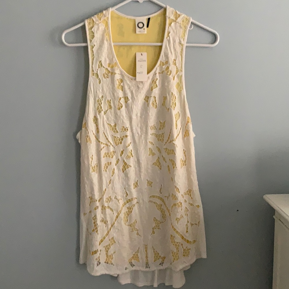 Anthropologie tank NWT large